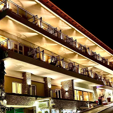 فندق Nidimos ذلفي