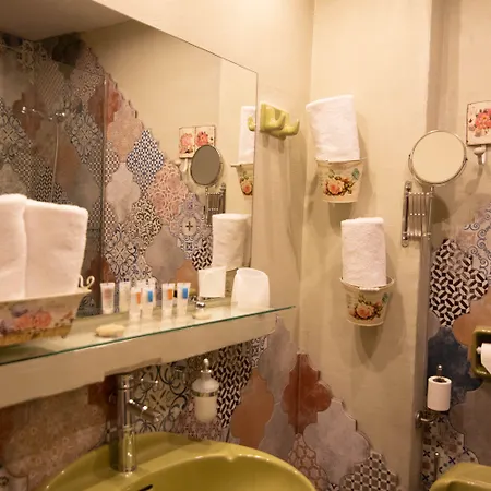Hotel Nidimos 3*