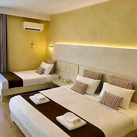 Nidimos Hotel